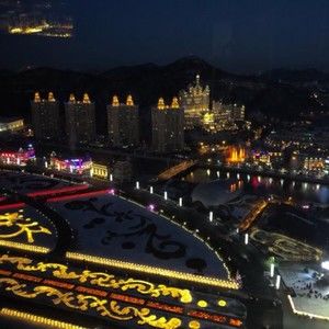 Meet your Posher, Luz